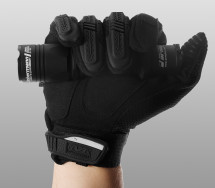 Тактический фонарь Armytek Dobermann (тёплый свет)